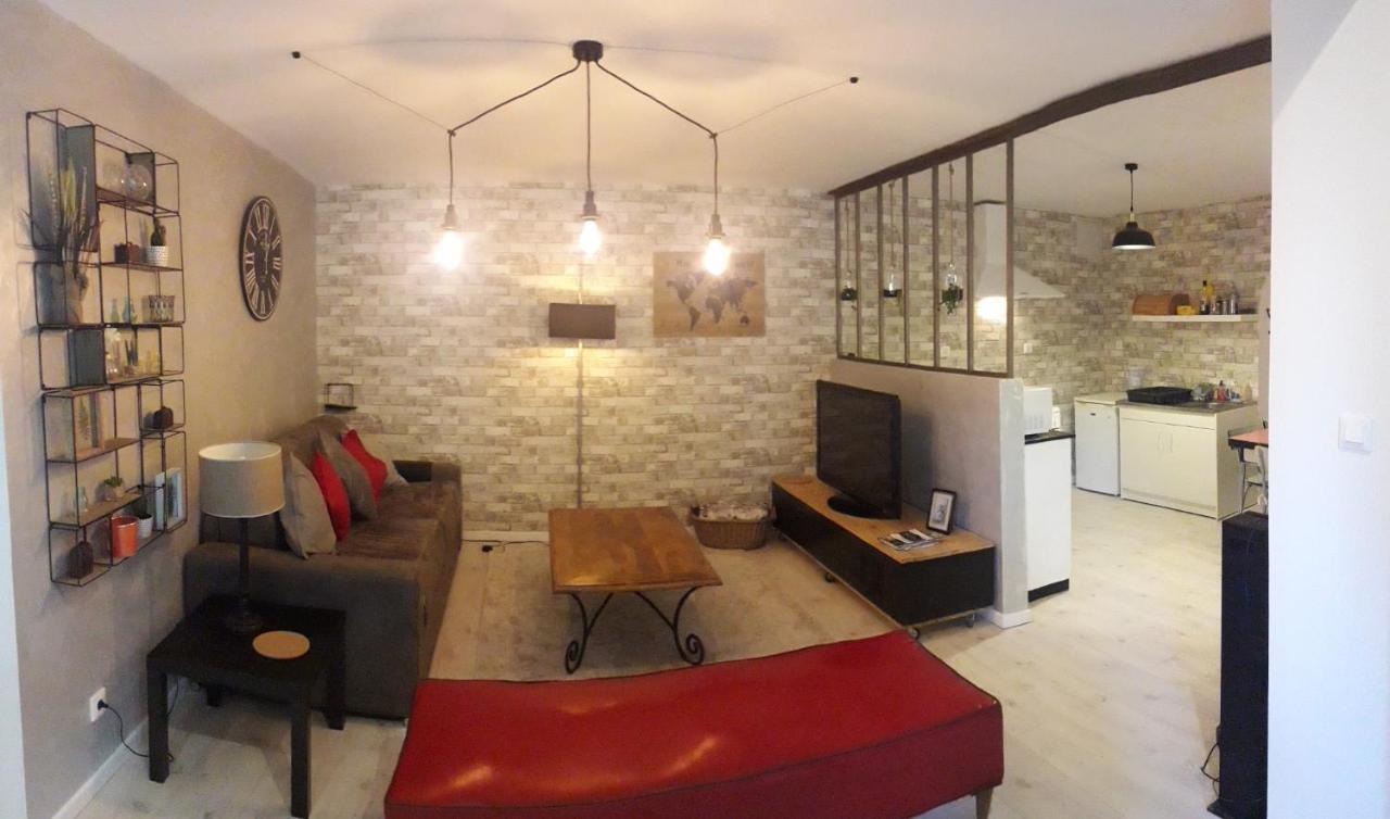 Apartament Le Relais Champetre Joux Zewnętrze zdjęcie